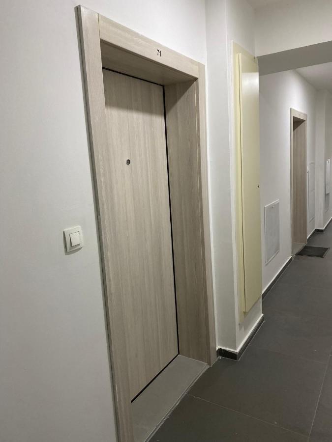 Sunshine Apartment Skopje Extérieur photo